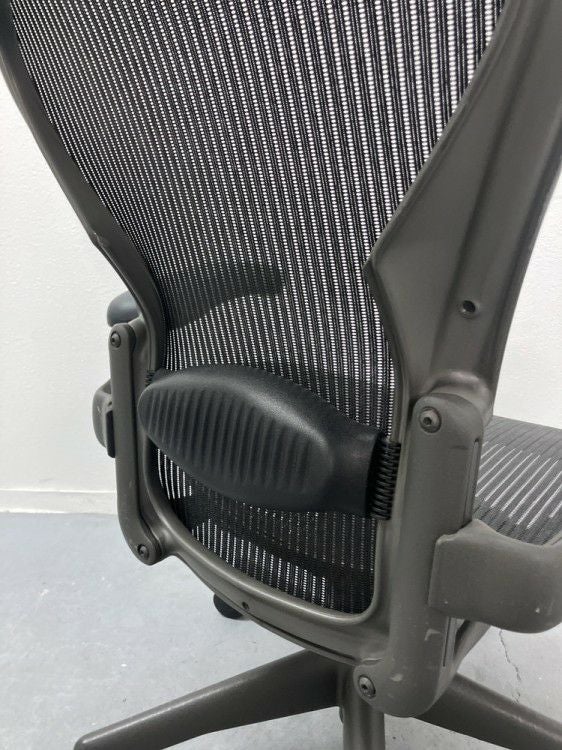 HermanMiller（ハーマンミラー）アーロンチェア 固定肘付アーロンチェア 商品画像8