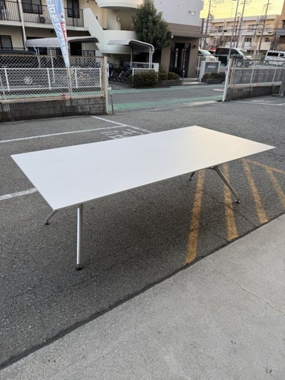 イトーキDDシリーズ 2400ミーティングテーブル 商品画像1