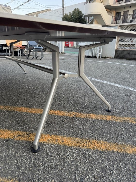 イトーキDDシリーズ 2400ミーティングテーブル 商品画像4