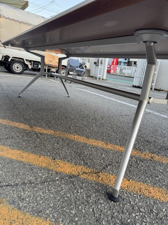 イトーキDDシリーズ 2400ミーティングテーブル 商品画像5