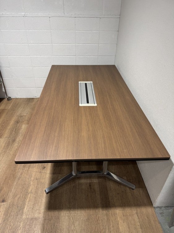 オカムララティオ2シリーズ 2100ミーティングテーブル 商品画像2