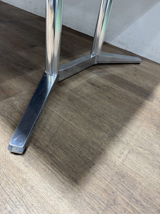 オカムララティオ2シリーズ 2100ミーティングテーブル 商品画像7