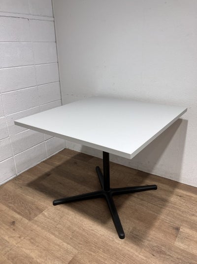 角テーブル 商品画像1