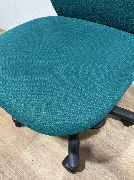 イトーキリエットチェア 商品画像4