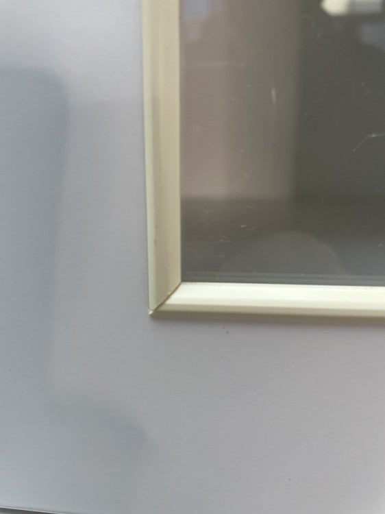 イトーキシンラインシリーズ ガラス両開きクリアトレー上下書庫 商品画像15