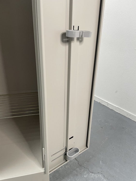 コクヨLKシリーズ　（コクヨ） 3人用ロッカー 商品画像11