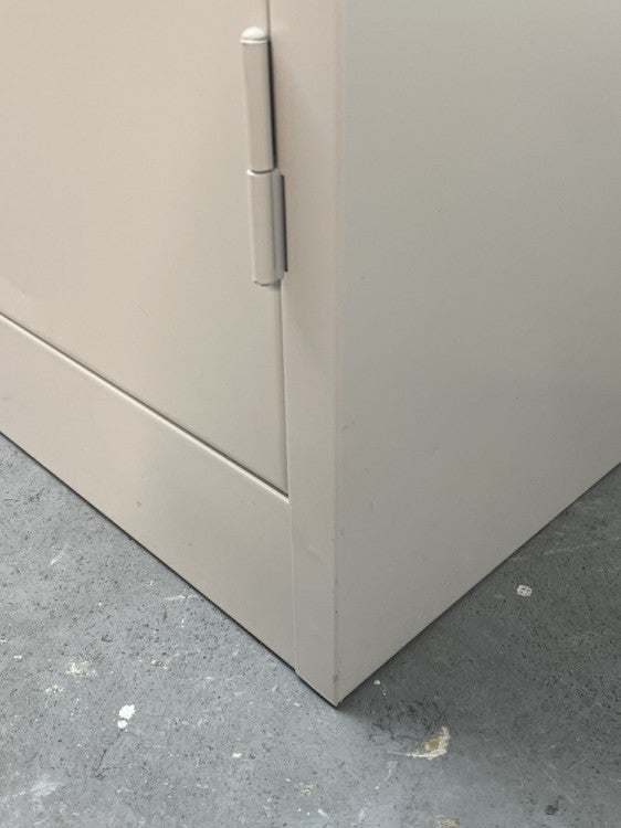 豊国工業両開き書庫 商品画像5