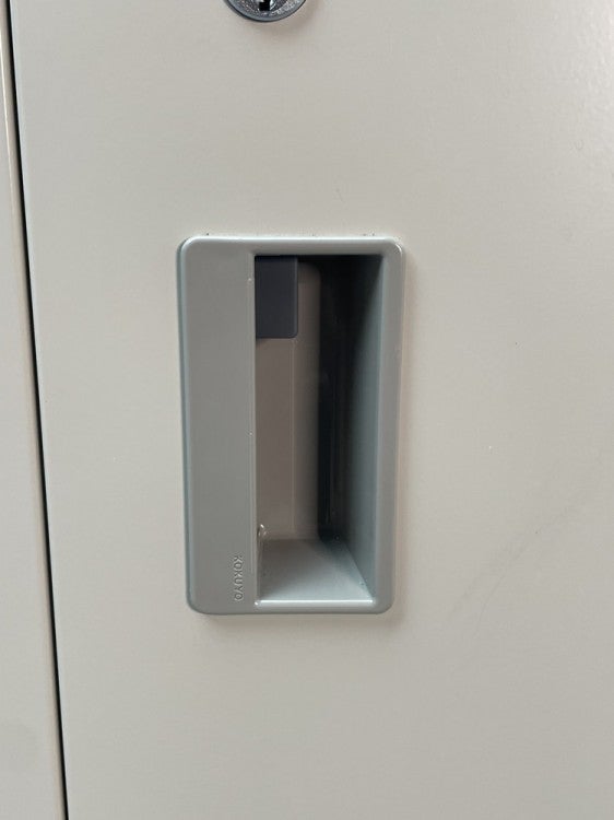 コクヨ保管庫浅型シリーズ 両開き書庫 商品画像6