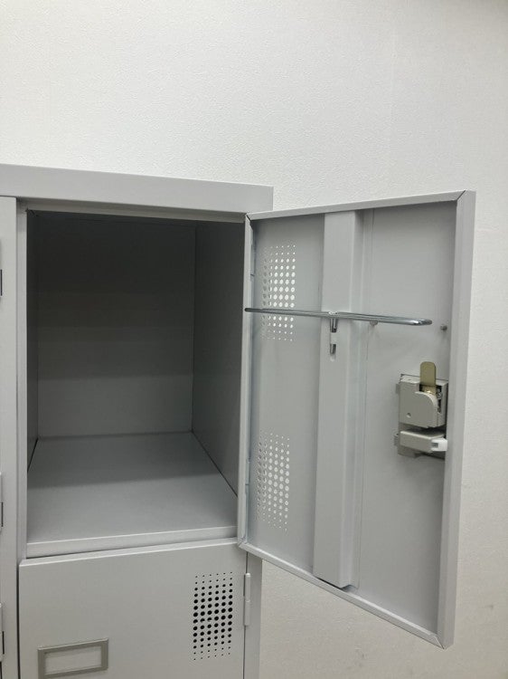 豊国工業12人用ロッカー 商品画像10