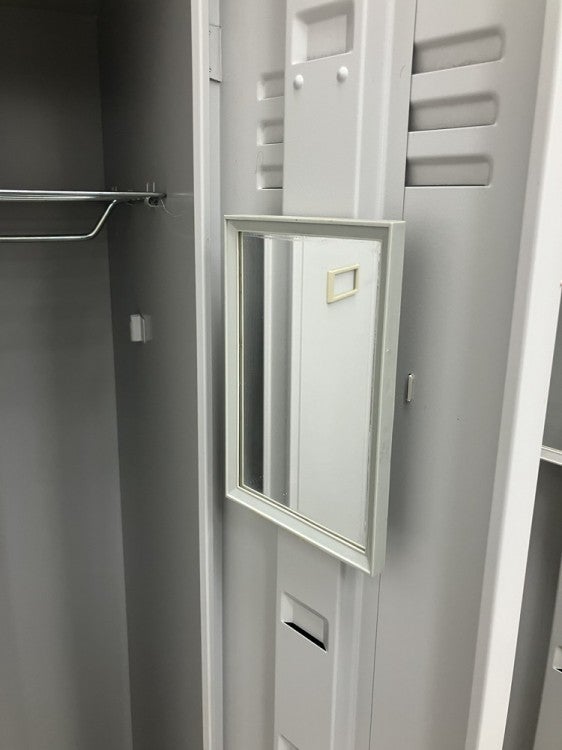 イトーキJ型シリーズ 4人用ロッカー 商品画像11