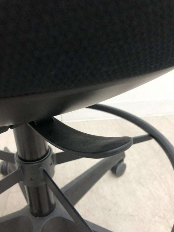 コクヨピコラリビナ(picora livina)シリーズ 固定肘付ピコラリビナチェア 商品画像17