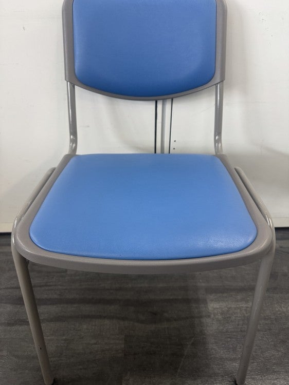 ライオンスタッキングチェア4脚セット 商品画像5