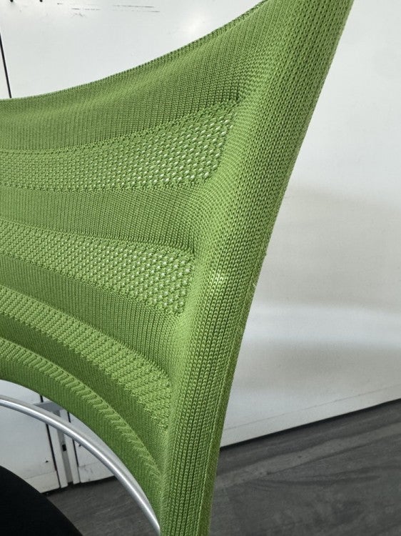 イトーキプリエ2シリーズ ネスティングチェア4脚セット 商品画像9