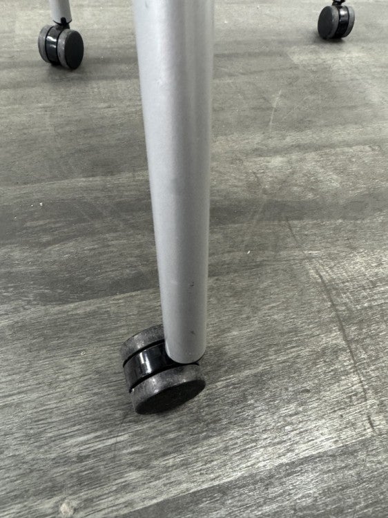 オカムラエレナ2シリーズ スタッキングチェア 商品画像8