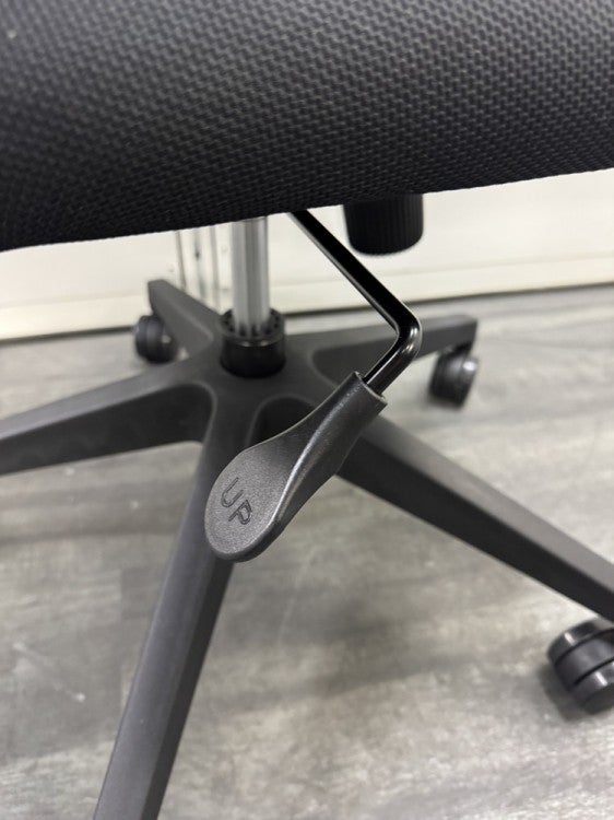 井上金庫D4Cシリーズ OAチェア 商品画像6