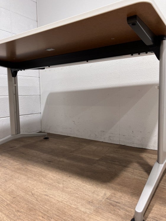 イトーキDEシリーズ ミーティングテーブル 商品画像4