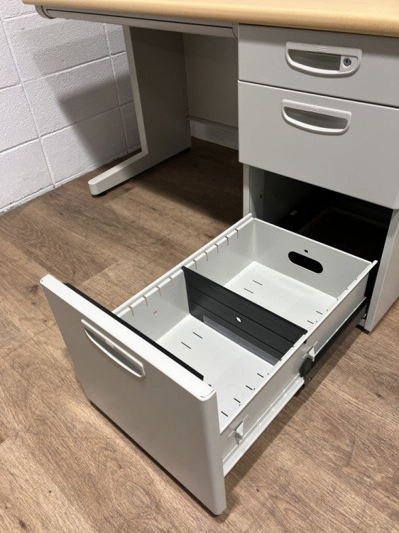 ナイキNEDシリーズ 1200片袖デスク 商品画像7