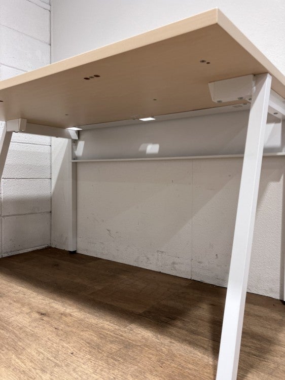 コクヨリーンシリーズ 1200平デスク 商品画像9