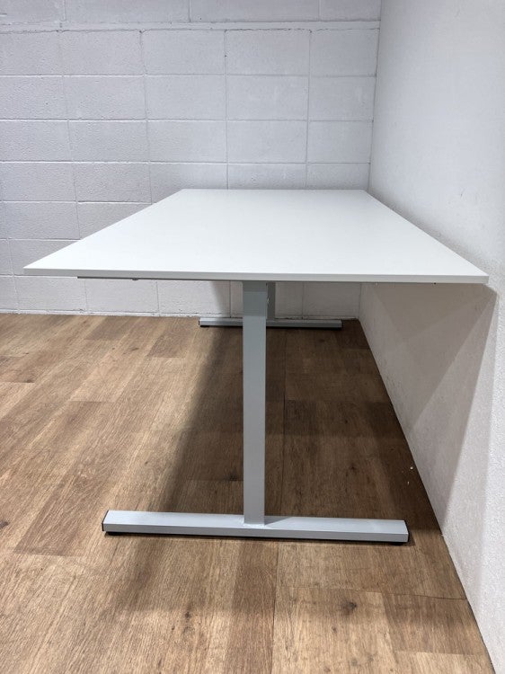 ライオンエランサシリーズ ミーティングテーブル 商品画像6