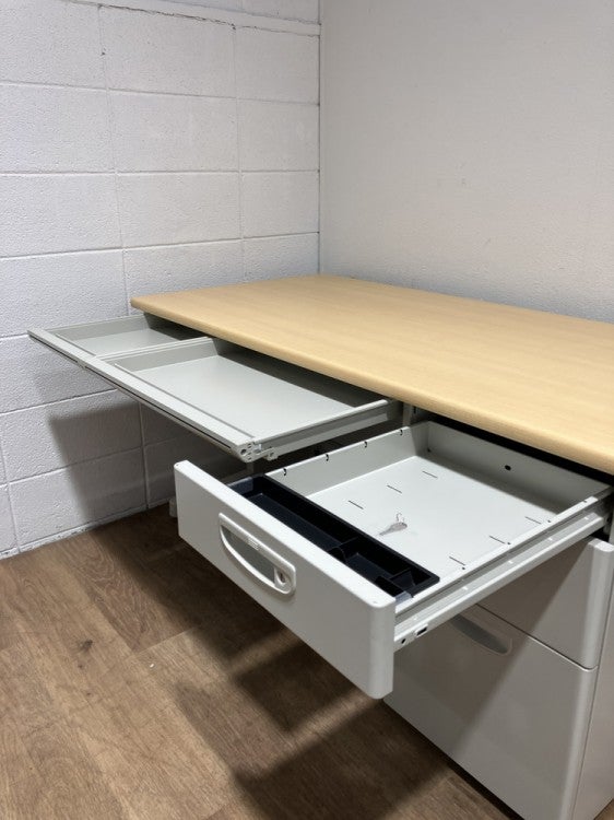 ナイキNEDシリーズ 1400片袖デスク 商品画像5