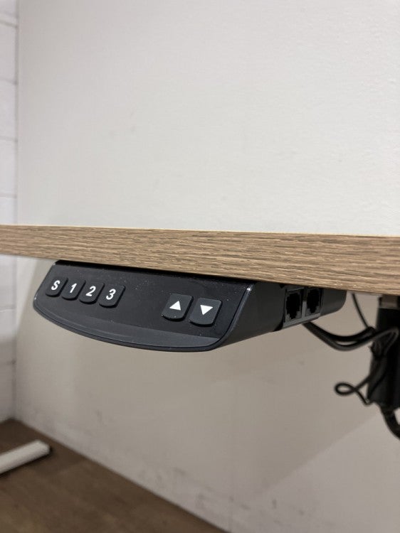 井上金庫UADシリーズ 電動昇降デスク 商品画像3