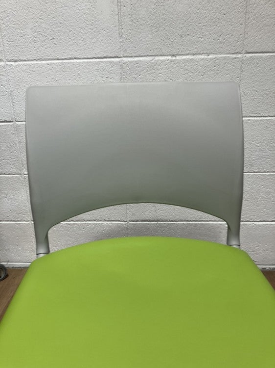 ライオンエピットシリーズ スタッキングチェア6脚セット 商品画像6