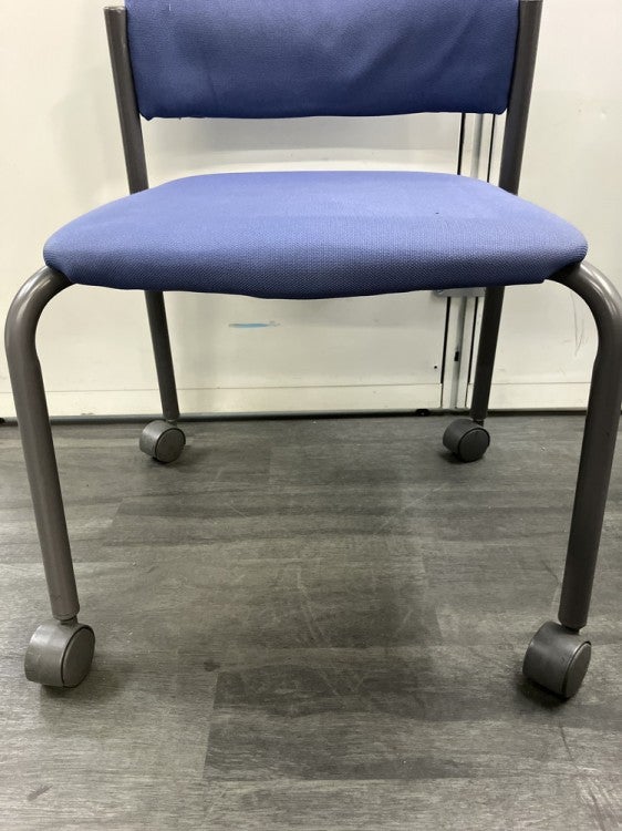 コクヨスタッキングチェア 商品画像7