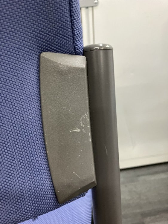 コクヨスタッキングチェア 商品画像9