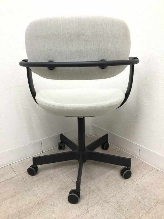 イトーキvertebra03（バーテブラ03 ）シリーズ ミーティングチェア 商品画像4