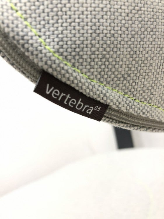 イトーキvertebra03（バーテブラ03 ）シリーズ ミーティングチェア 商品画像9