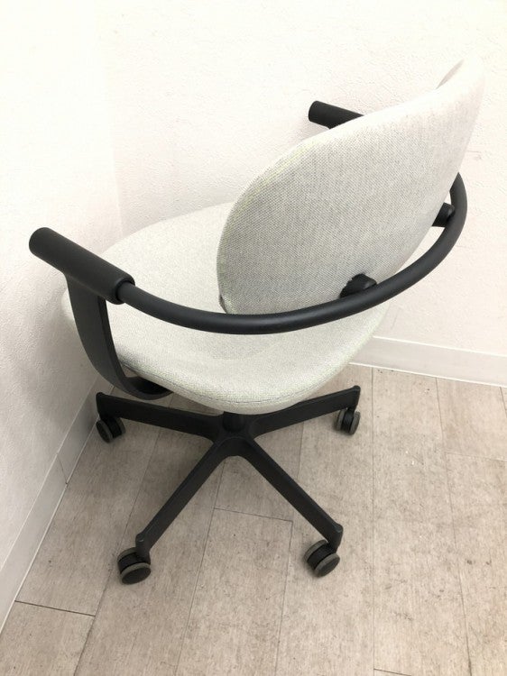 イトーキvertebra03（バーテブラ03 ）シリーズ ミーティングチェア 商品画像12