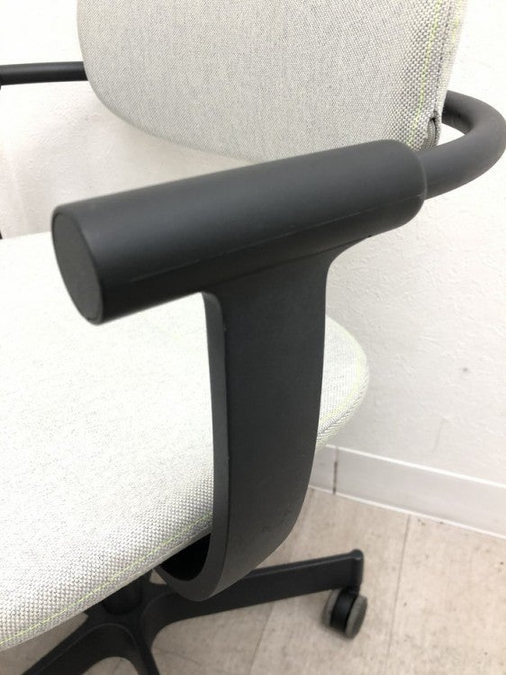 イトーキvertebra03（バーテブラ03 ）シリーズ ミーティングチェア 商品画像13