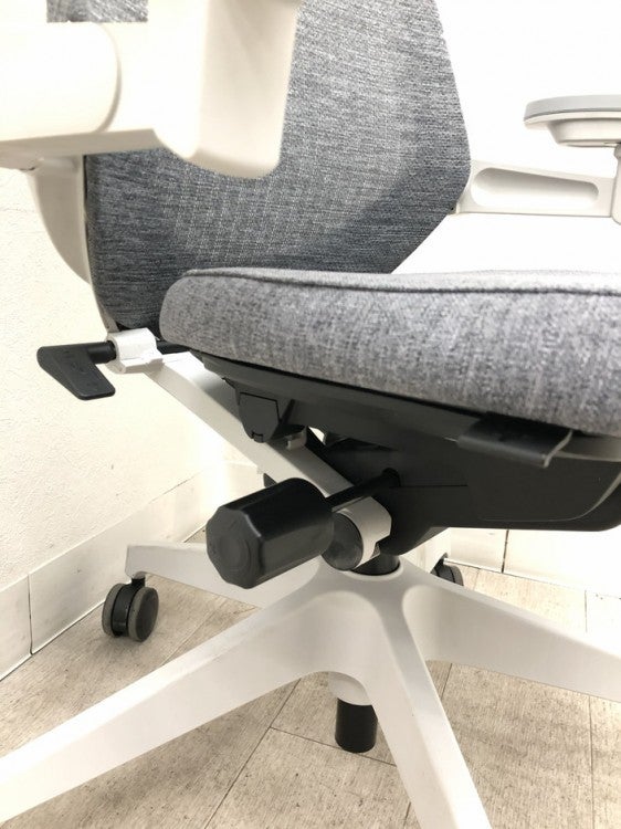 イトーキノート(nort)チェア 可動肘付ノートチェア 商品画像14