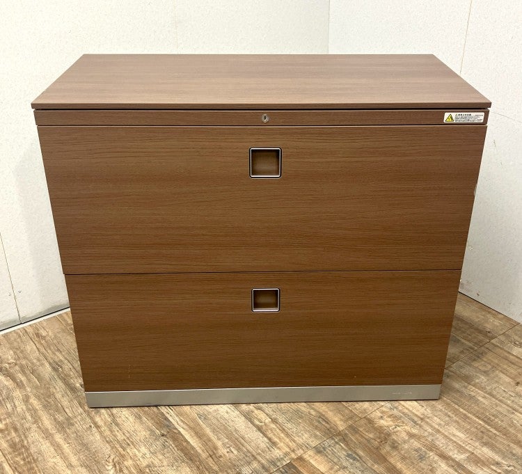 オカムラ　上３枚引ぎ違い扉下２段ラテラル書庫『良品中古』下鍵無し 　【リサイクルショップサルフ】 オカムラ 3段ラテラル・3扉スライド上下書庫 | 無限堂ネットショップ