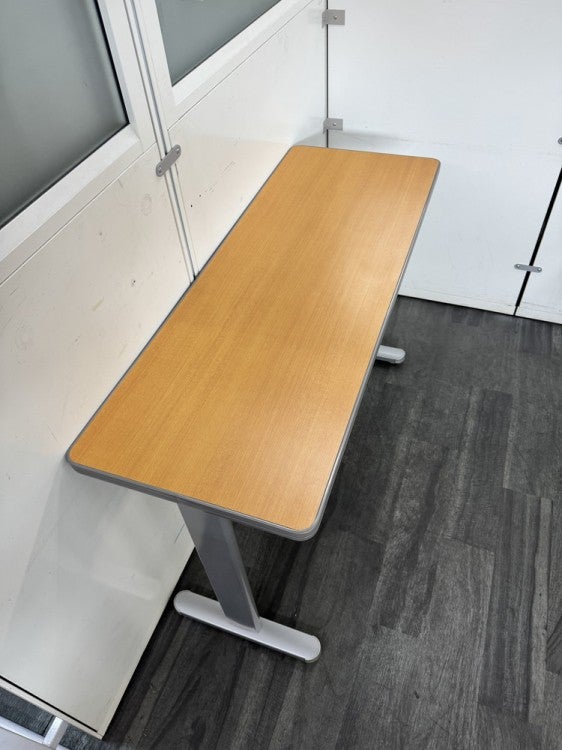 コクヨカウンターテーブル 商品画像2