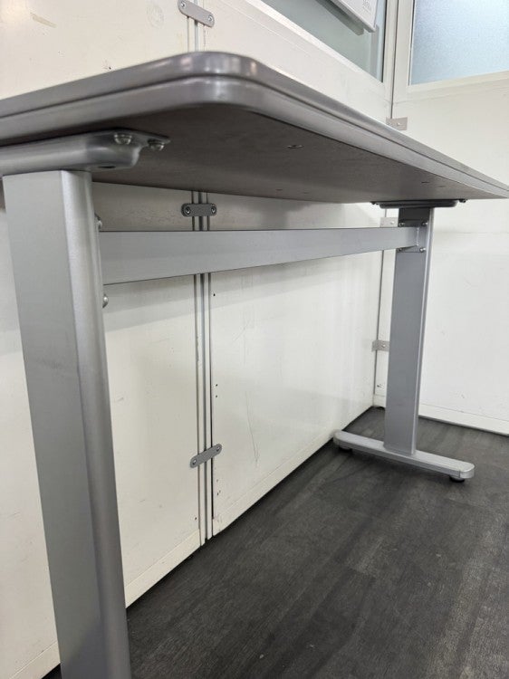 コクヨカウンターテーブル 商品画像5