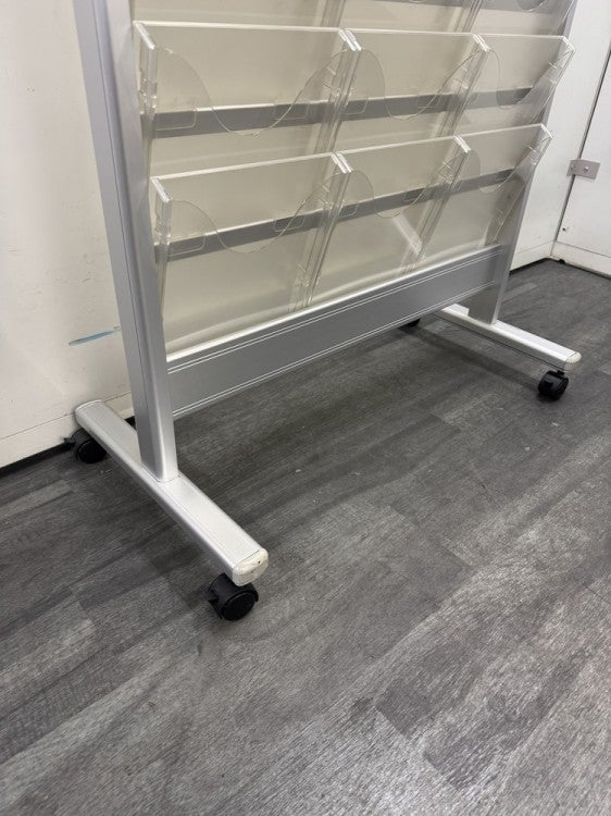 イトーキパンフレットラック 商品画像4