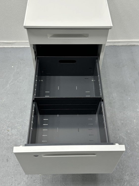 コクヨisシリーズ 脇机 商品画像6