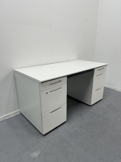 コクヨisシリーズ 1400片袖デスク 商品画像1