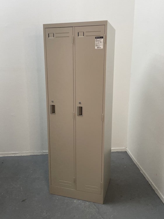 コクヨLKシリーズ　（コクヨ） 2人用ロッカー 商品画像1