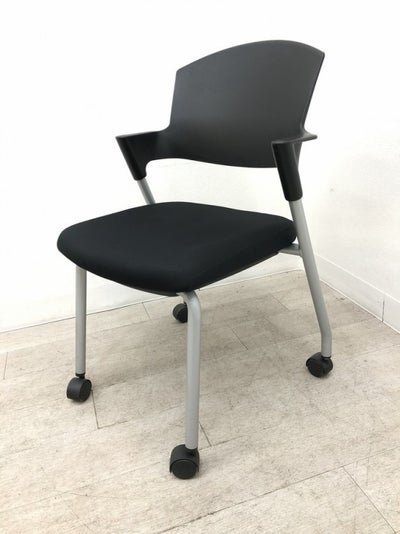 コクヨプロッティシリーズ スタッキングチェア 商品画像1