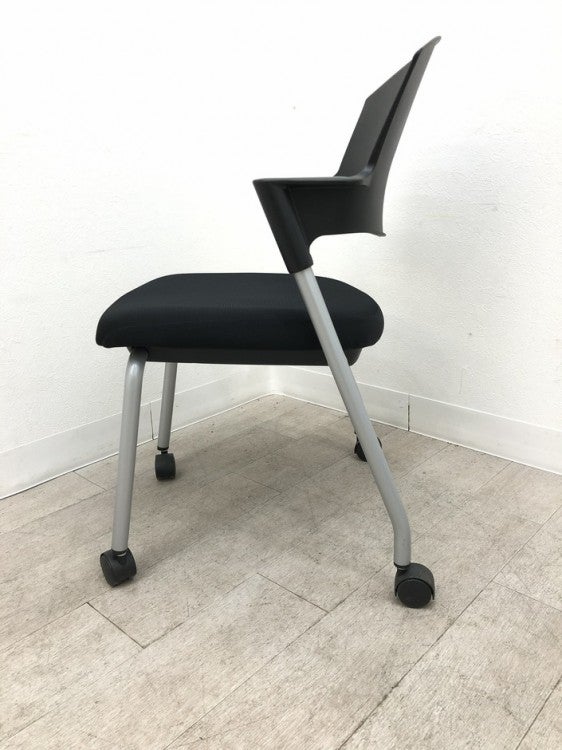 コクヨプロッティシリーズ スタッキングチェア 商品画像3