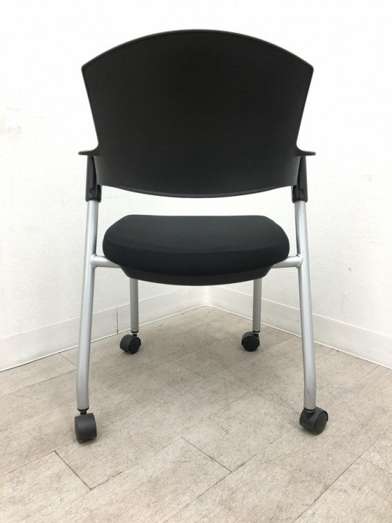 コクヨプロッティシリーズ スタッキングチェア 商品画像4