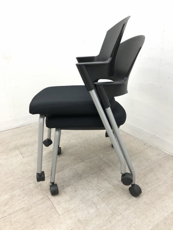 コクヨプロッティシリーズ スタッキングチェア 商品画像13