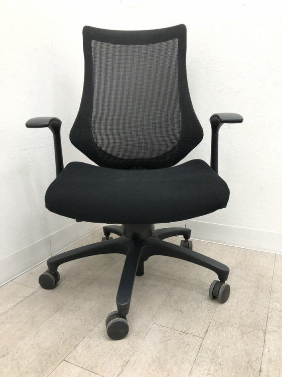 イトーキf(エフチェア)シリーズ 固定肘付エフチェア 商品画像2