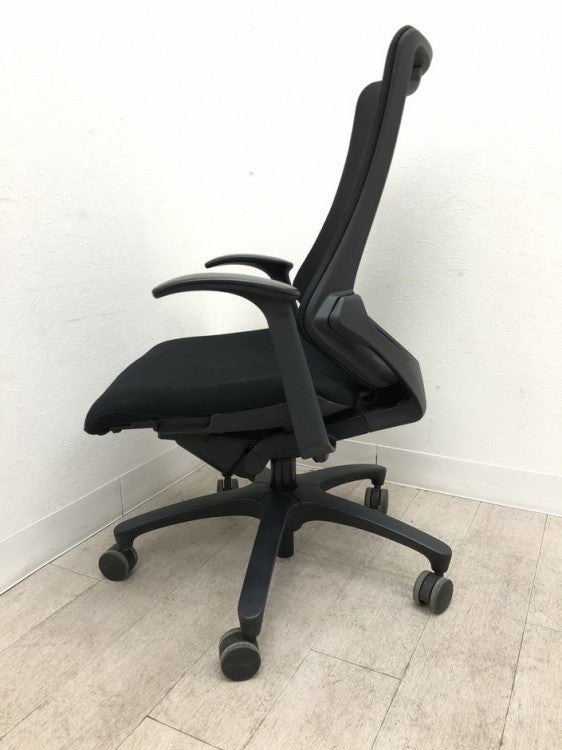 イトーキf(エフチェア)シリーズ 固定肘付エフチェア 商品画像3