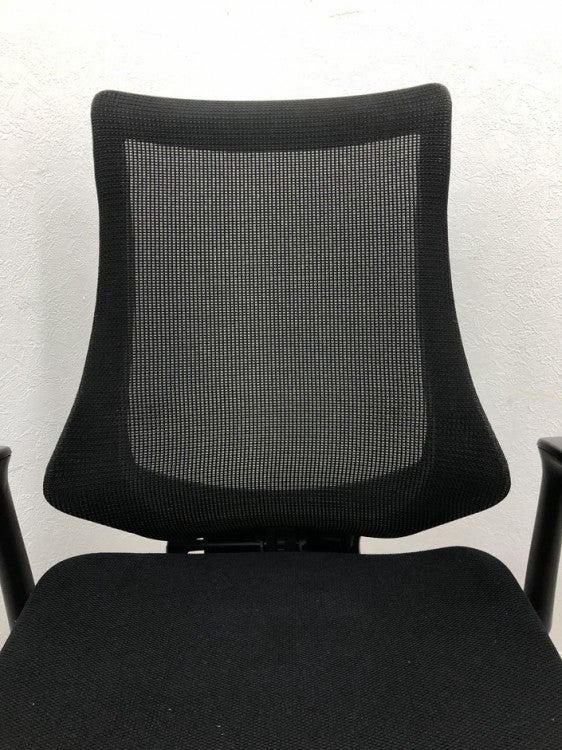 イトーキf(エフチェア)シリーズ 固定肘付エフチェア 商品画像6