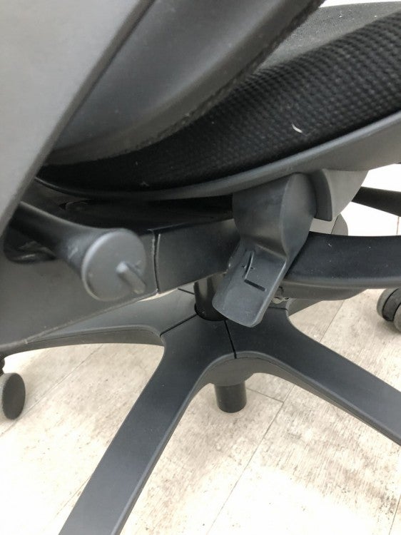 イトーキf(エフチェア)シリーズ 固定肘付エフチェア 商品画像12