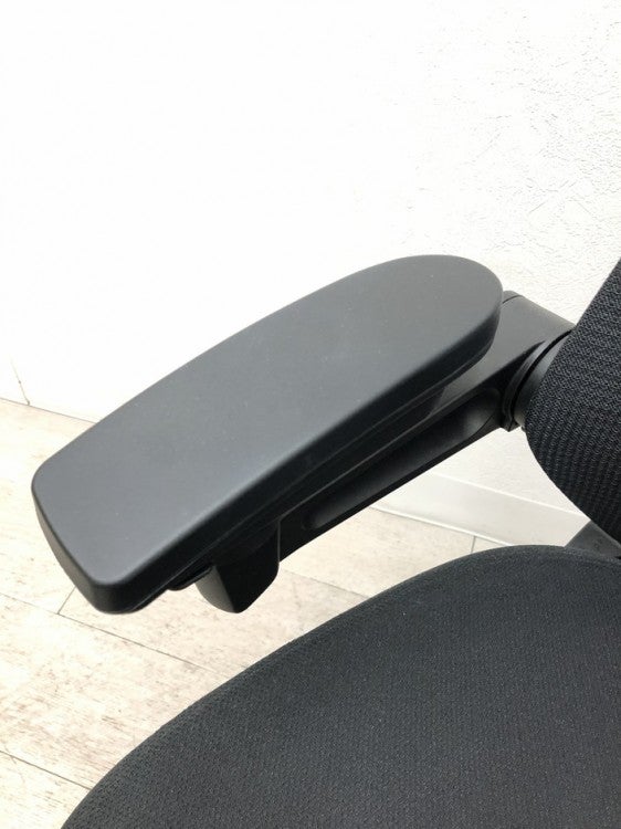 イトーキノート(nort)チェア 可動肘付ノートチェア 商品画像9