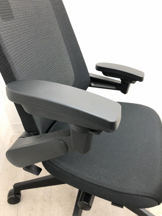 イトーキノート(nort)チェア 可動肘付ノートチェア 商品画像11